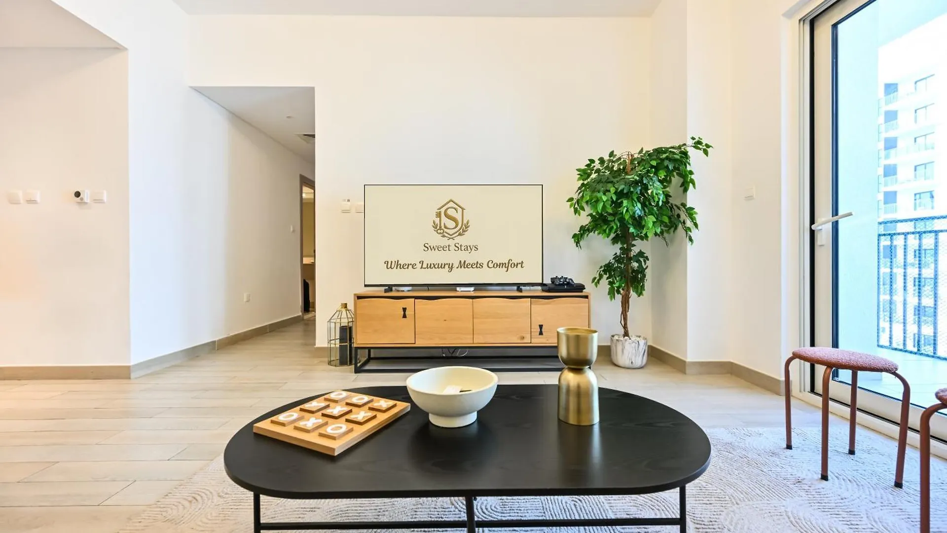 Yas Canal 3 Luxury Two Bedroom Near F1 Circuit 0*, 아부다비 아랍에미리트