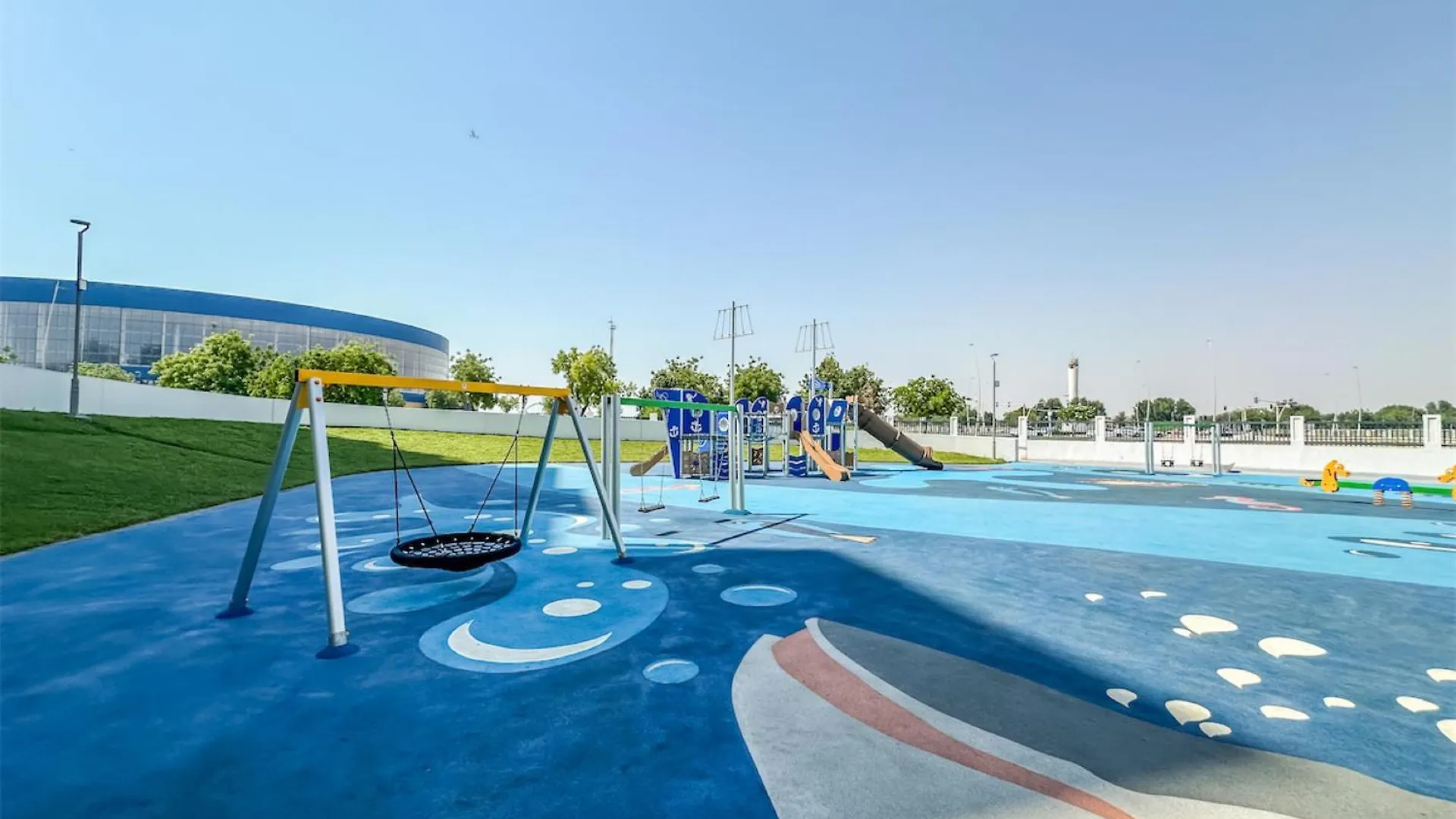 아파트 Yas Canal 3 Luxury Two Bedroom Near F1 Circuit 아랍에미리트